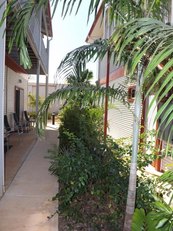Derby Lodge Self Contained Apartments Esterno foto